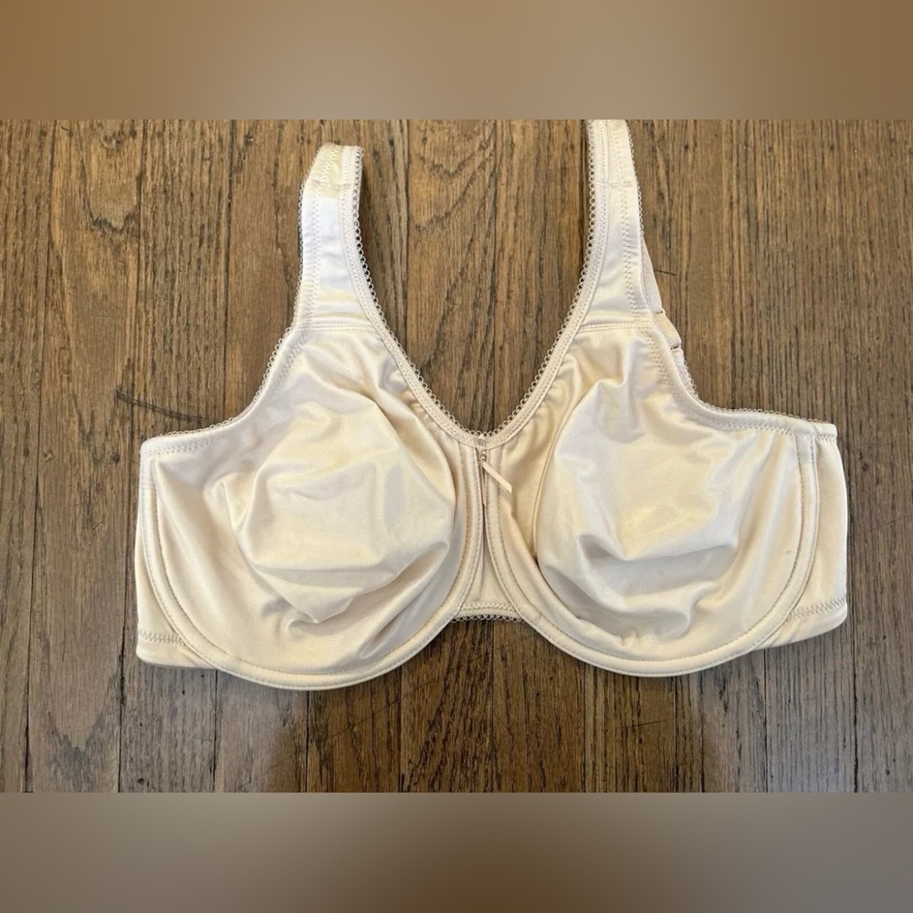 Wacoal Basic Beauty Full Figured Bra 34H